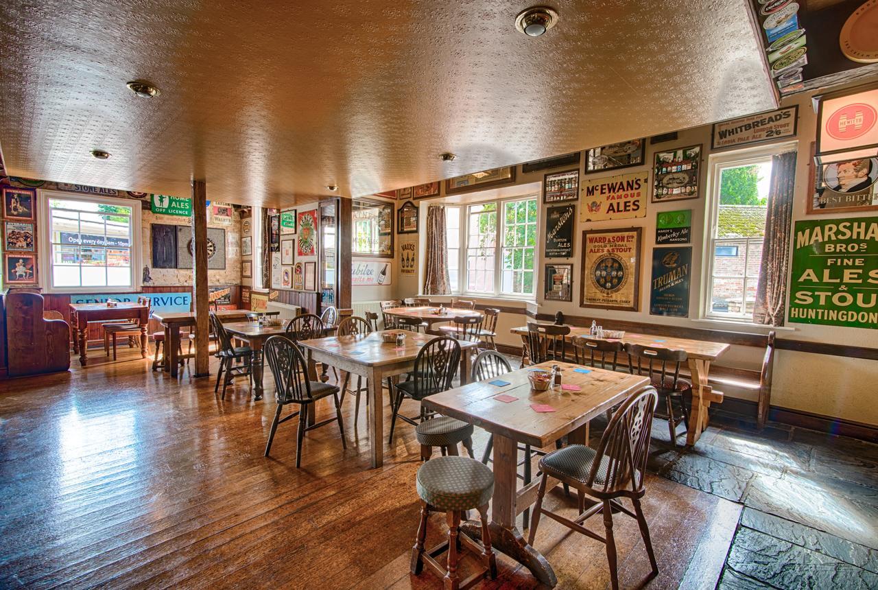 The Red Lion Histon Exterior foto